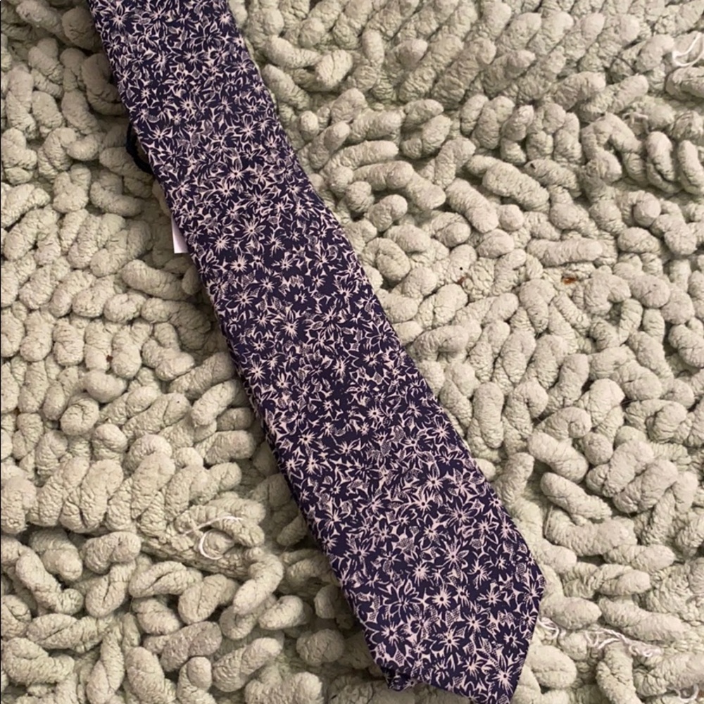 NWT Pocket Square Clothing tie